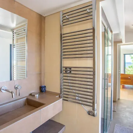 Вилла Villa Villa K-Bro *